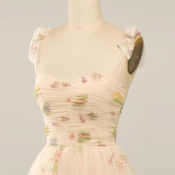 Women's Floral Embroidery Dresses Spaghetti Short Dresses Tulle. Size Med - Picture 3 of 8